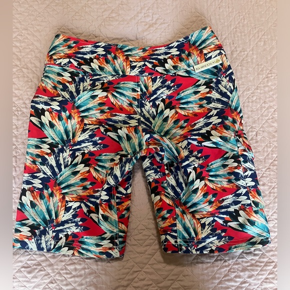 Shredly MTB Shorts - Picture 2 of 3